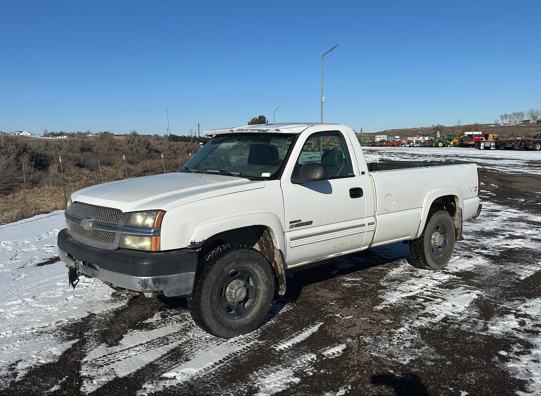 Image of Chevrolet 2500HD Primary image