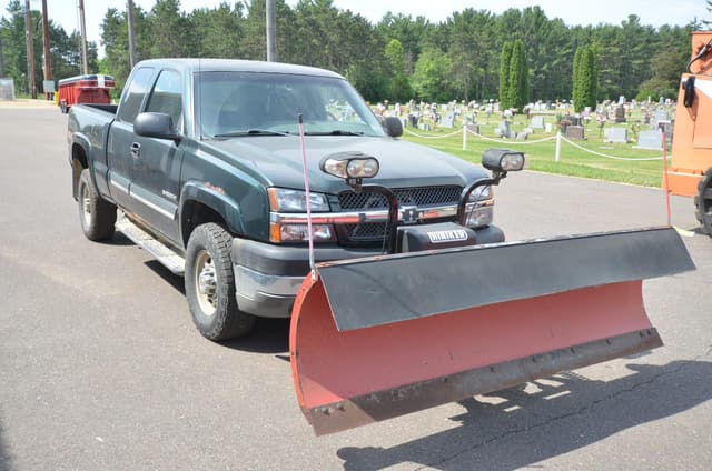 Image of Chevrolet 2500HD equipment image 4