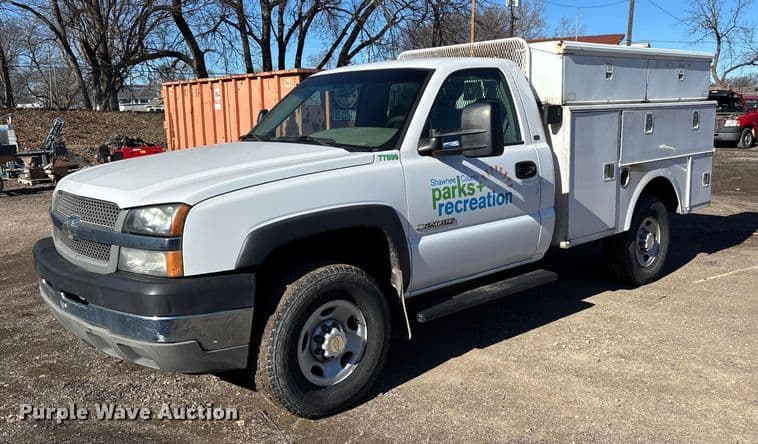 Image of Chevrolet 2500HD Primary image