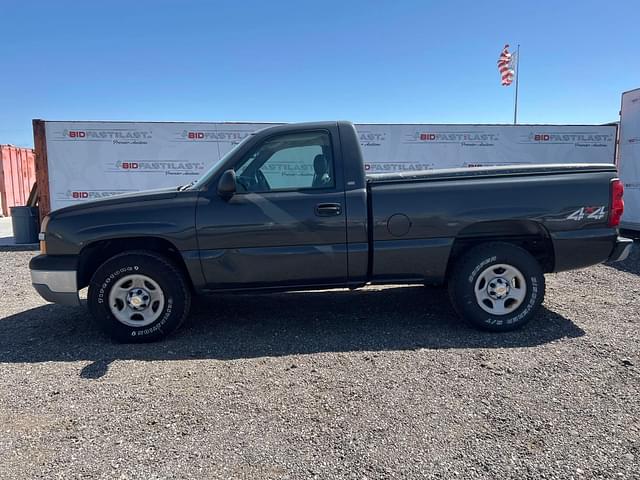 Thumbnail image Chevrolet Silverado 1