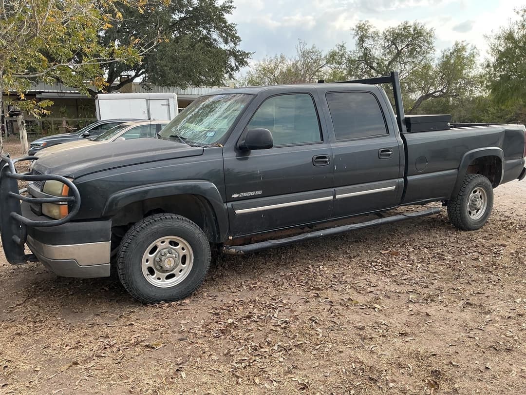 Image of Chevrolet 2500HD Primary image