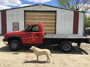 2003 Chevrolet 3500 Equipment Image0