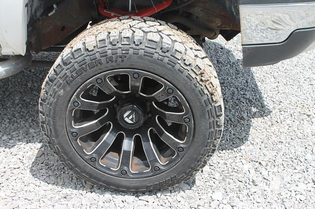 Image of Chevrolet 1500 equipment image 1