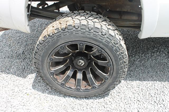 Image of Chevrolet 1500 equipment image 2