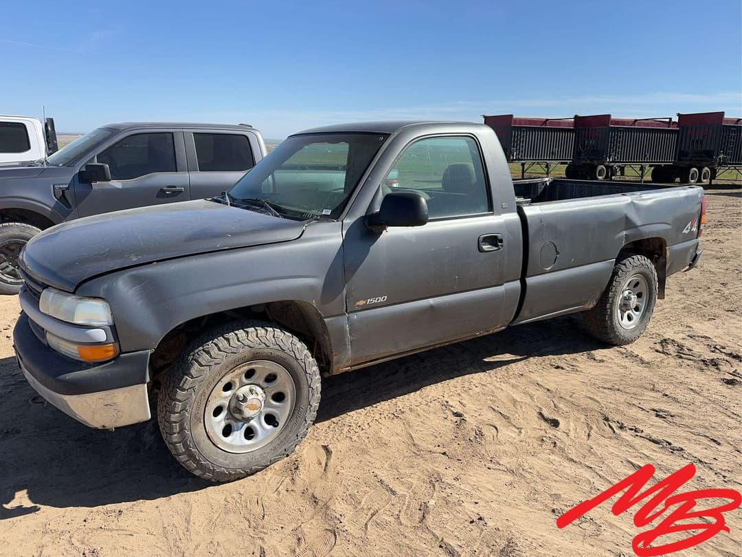 Image of Chevrolet 1500 Primary image