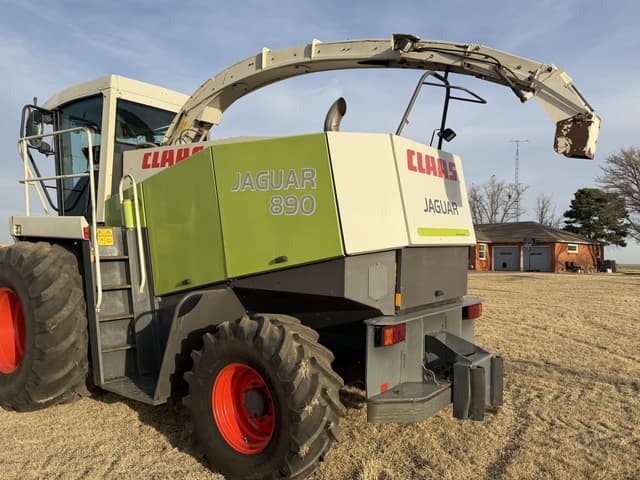 Image of CLAAS Jaguar 890 equipment image 2
