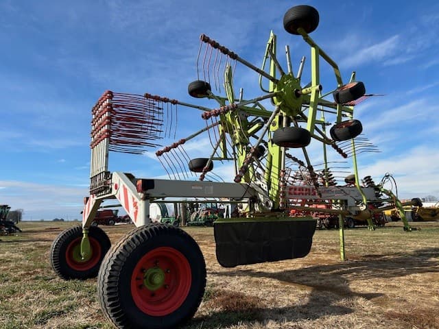 Image of CLAAS Liner 680 equipment image 4
