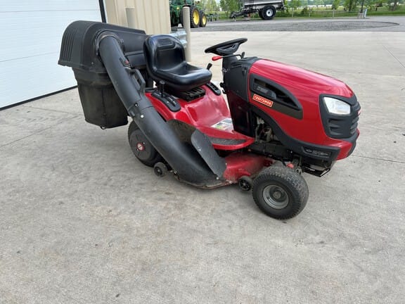 2003 Craftsman YT3000 Equipment Image0