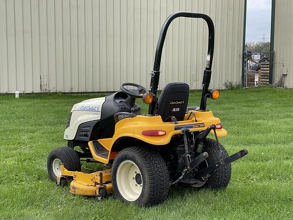 Image of Cub Cadet 7252 equipment image 3