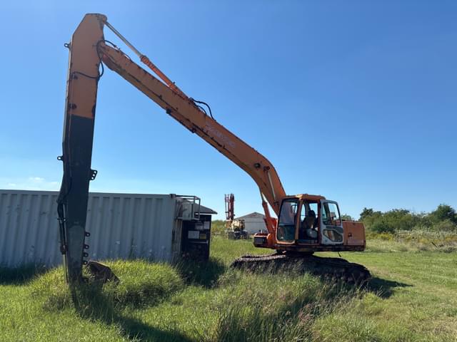 Image of Daewoo 220LC equipment image 1
