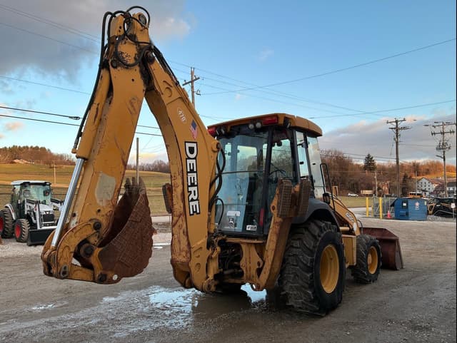 Image of John Deere 410G equipment image 4