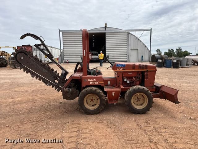 Image of Ditch Witch 3700 equipment image 3