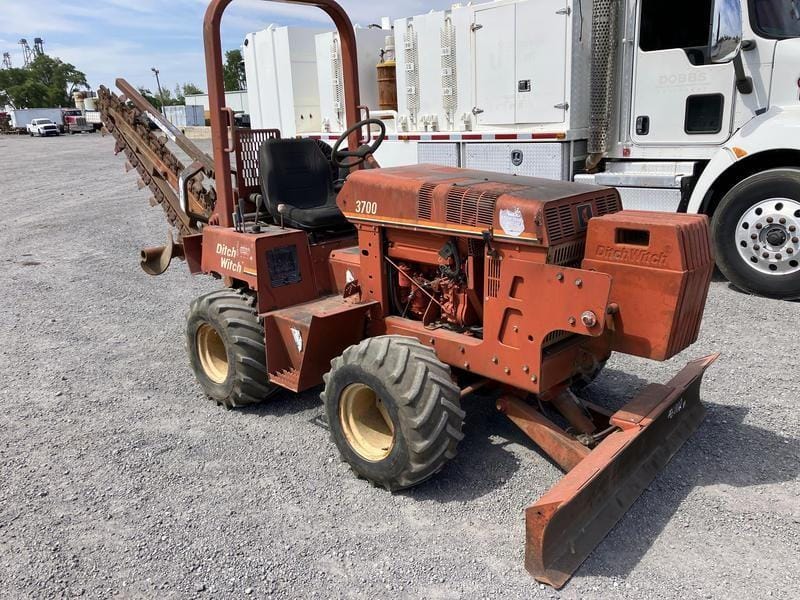 2003 Ditch Witch 3700DD Equipment Image0