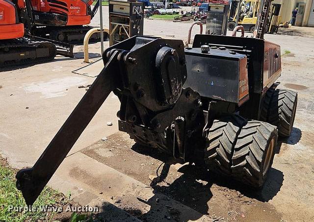 Image of Ditch Witch 410SXD equipment image 3