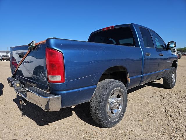 Image of Dodge Ram 2500 equipment image 4