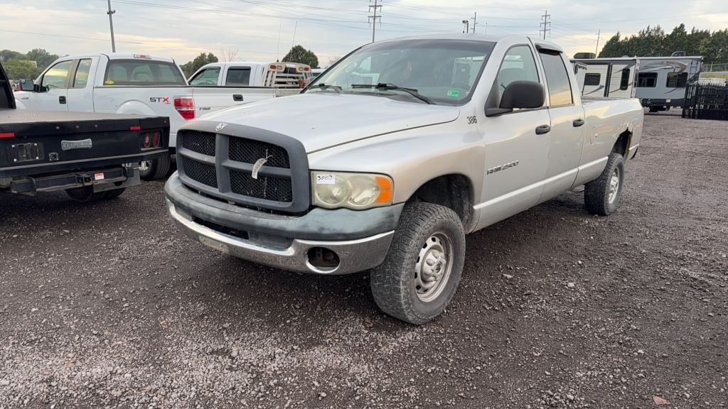 2003 Dodge Ram 2500 Equipment Image0