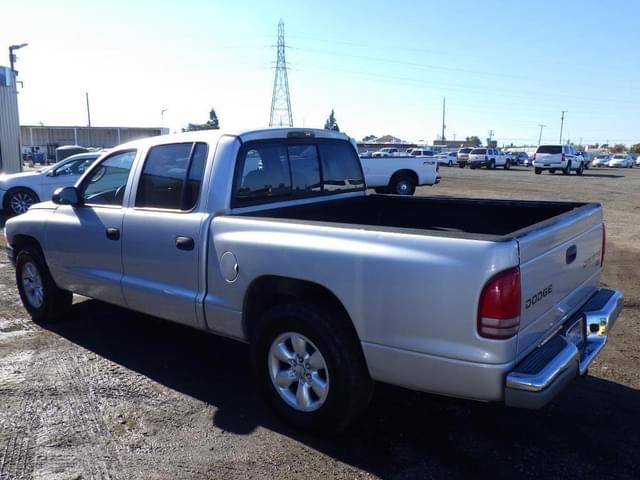 Image of Dodge Dakota equipment image 3