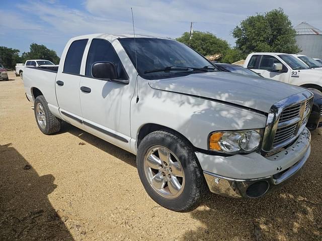 Image of Dodge Ram 1500 equipment image 2