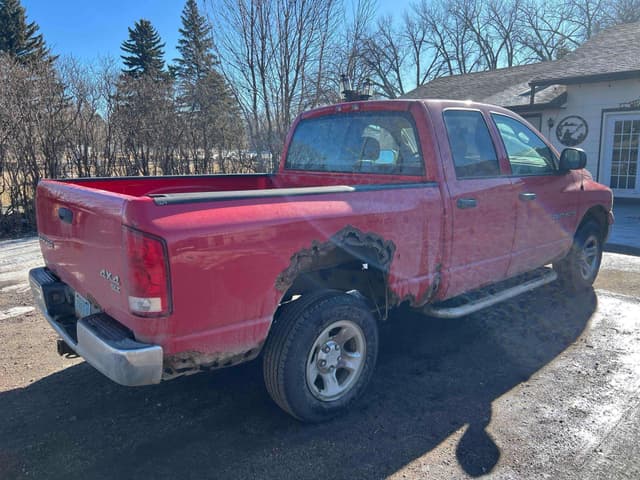 Image of Dodge Ram 1500 equipment image 4