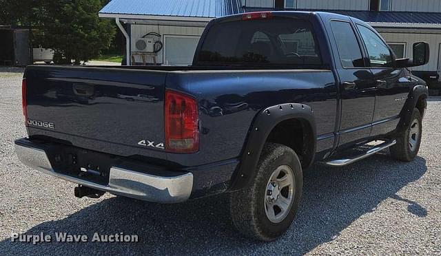 Image of Dodge Ram 1500 equipment image 4