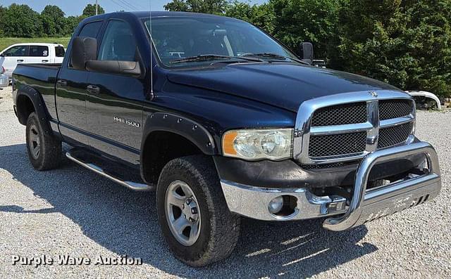 Image of Dodge Ram 1500 equipment image 2