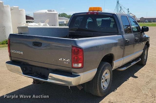 Image of Dodge Ram 1500 equipment image 4