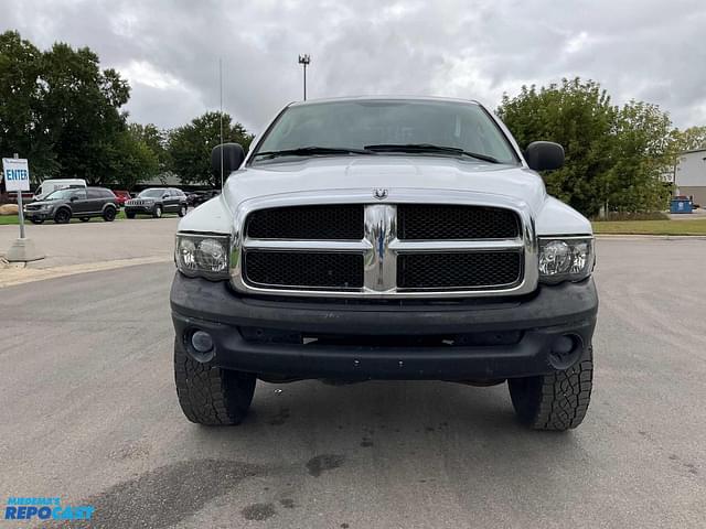 Image of Dodge Ram 1500 equipment image 1