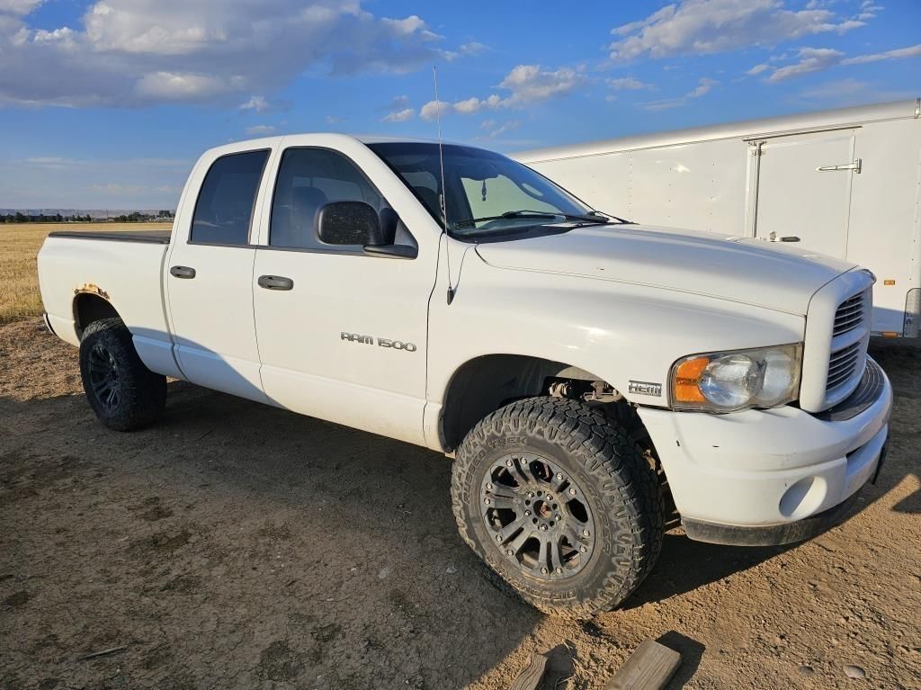2003 Dodge Ram 1500 Equipment Image0