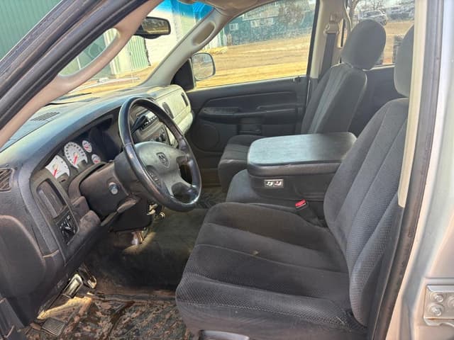 Image of Dodge Ram 1500 equipment image 4