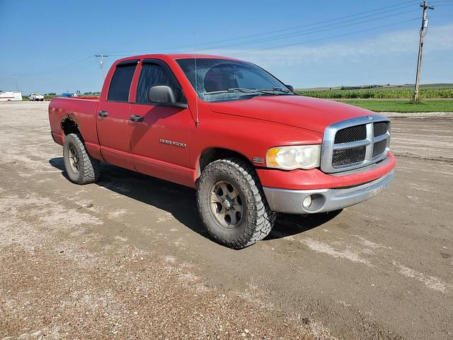 Image of Dodge Ram 1500 equipment image 1