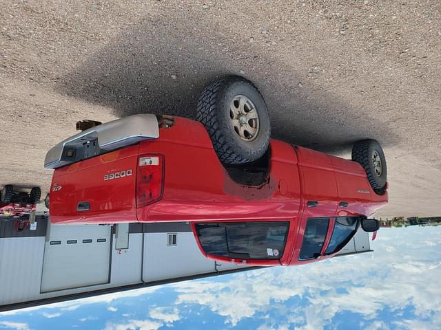 Image of Dodge Ram 1500 equipment image 3