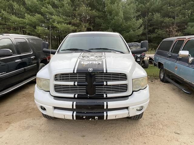 Image of Dodge Ram 1500 equipment image 1