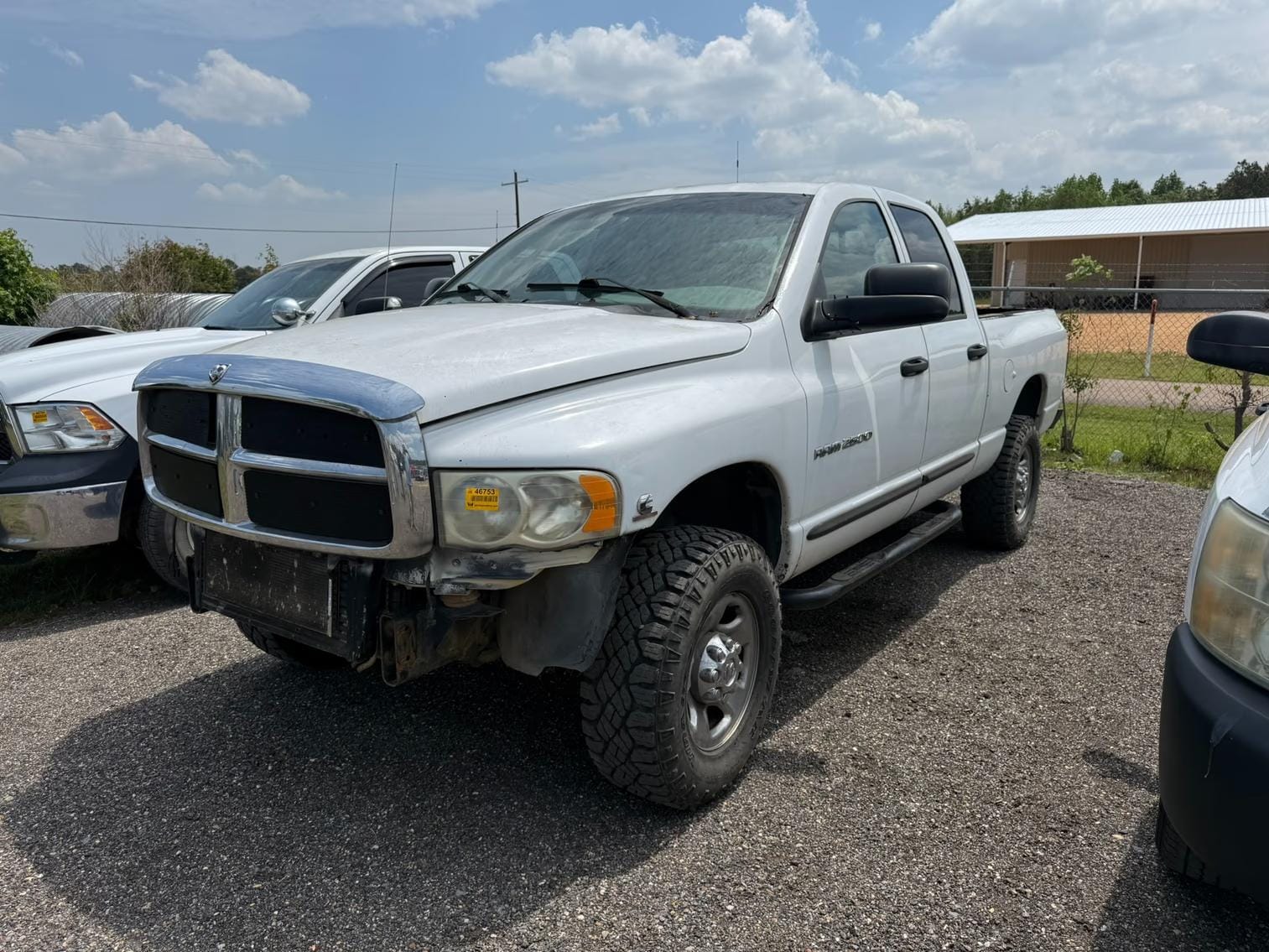 2003 Dodge Ram 2500 Equipment Image0