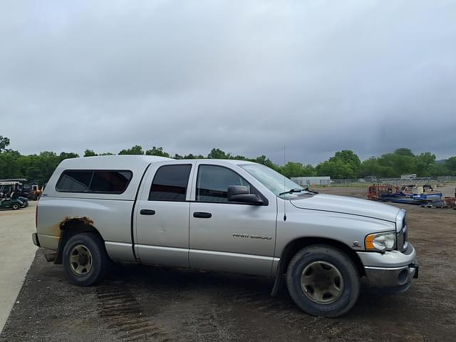 Image of Dodge Ram 2500 equipment image 1