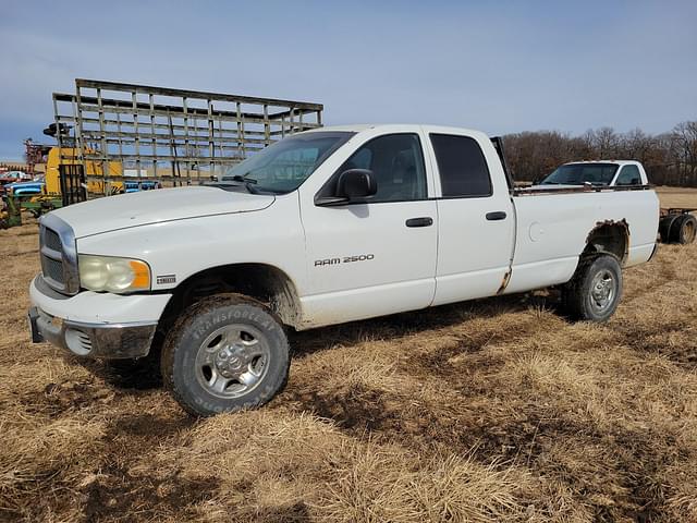 Image of Dodge Ram 2500HD equipment image 1