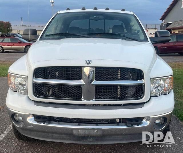 Image of Dodge Ram 2500 equipment image 1