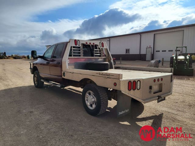 Image of Dodge Ram 2500 equipment image 3