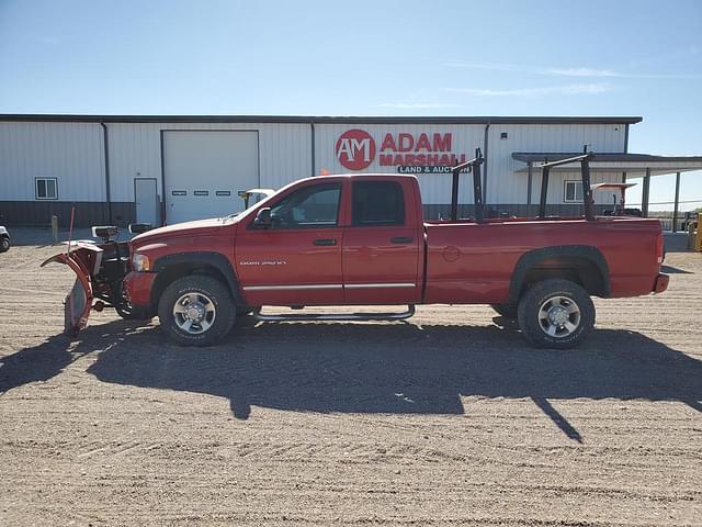 Image of Dodge Ram 2500 equipment image 4