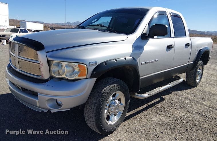 2003 Dodge Ram 2500 Equipment Image0