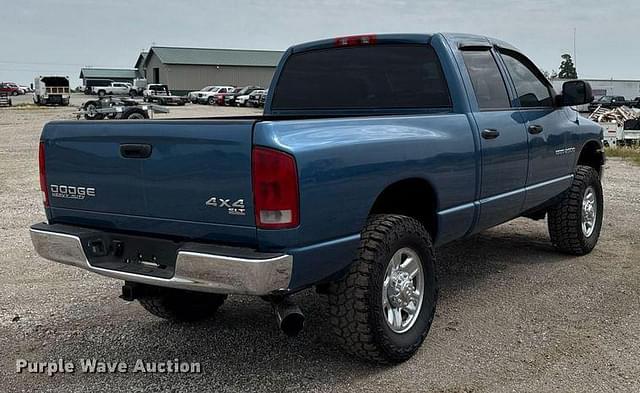 Image of Dodge Ram 2500 equipment image 4