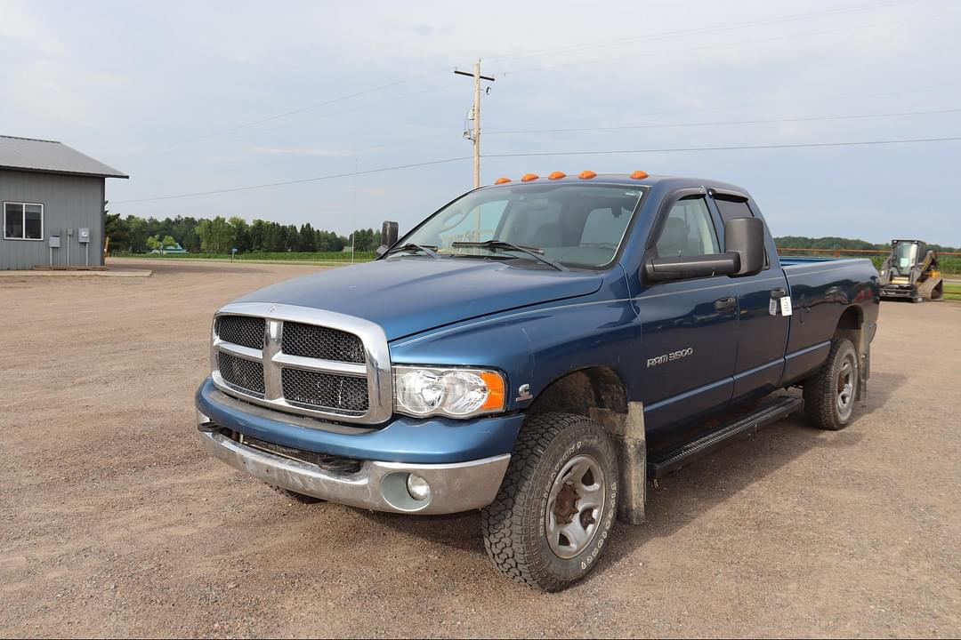 Image of Dodge Ram 3500 Primary image