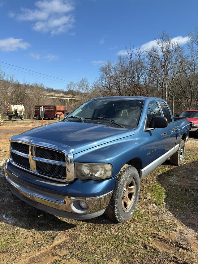 Image of Dodge Ram 1500 equipment image 4