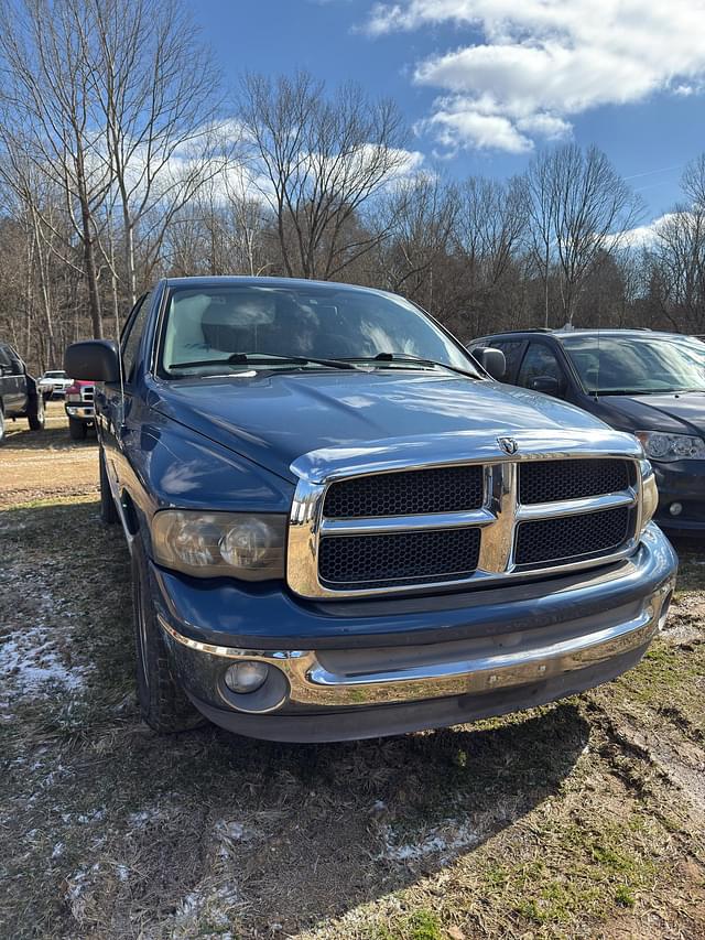 Image of Dodge Ram 1500 equipment image 2