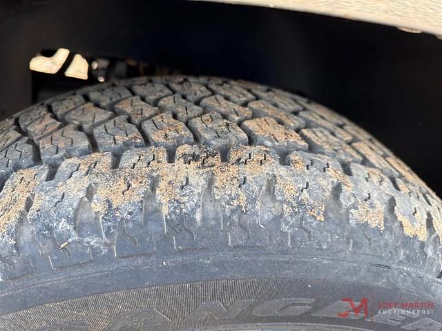 Image of Dodge Ram 1500 equipment image 4
