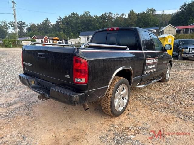 Image of Dodge Ram 1500 equipment image 1