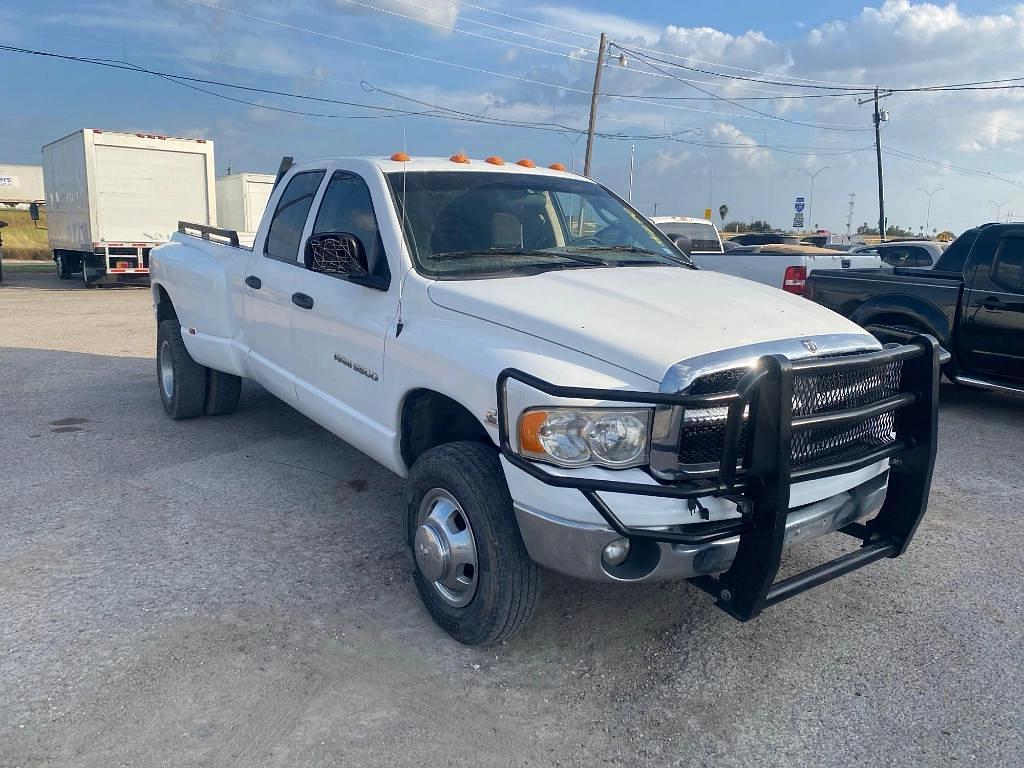 Image of Dodge Ram 3500 Primary image