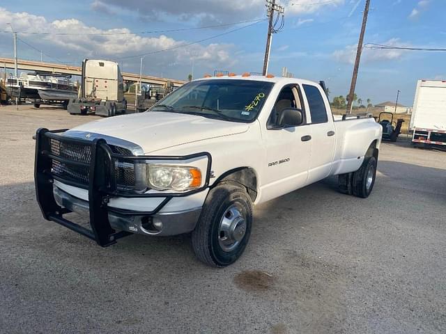 Image of Dodge Ram 3500 equipment image 1