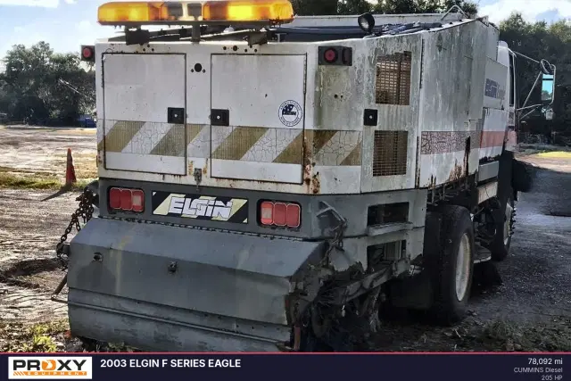 Image of Elgin F Series Eagle Street Sweeper equipment image 1