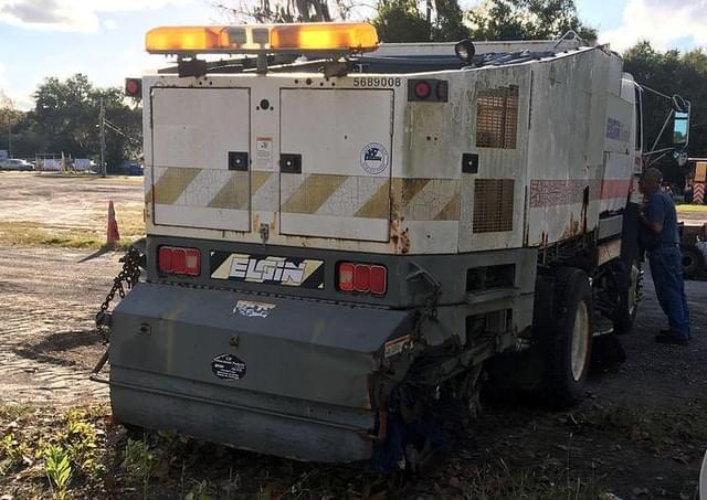 Image of Elgin F Series Eagle Street Sweeper equipment image 1