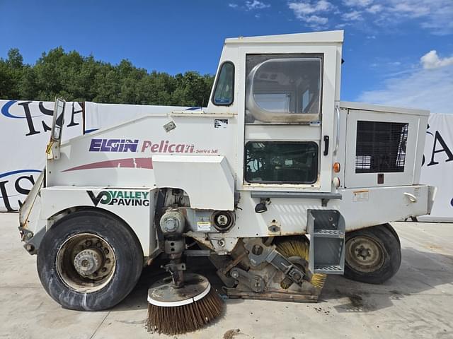 Image of Elgin Pelican equipment image 1
